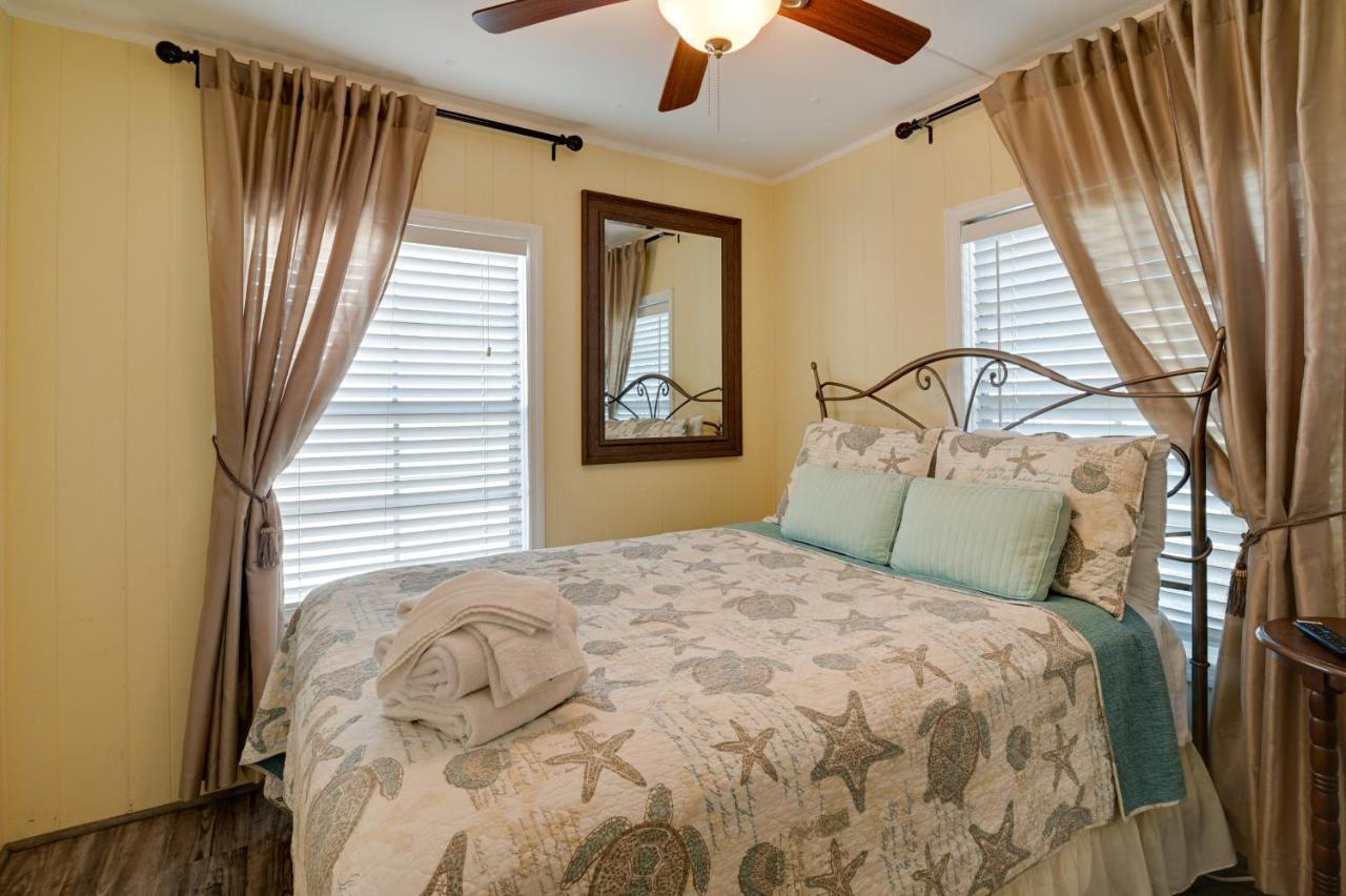 Surfside Beach Home With Pool Access Walk To Beach! Миртъл Бийч Екстериор снимка