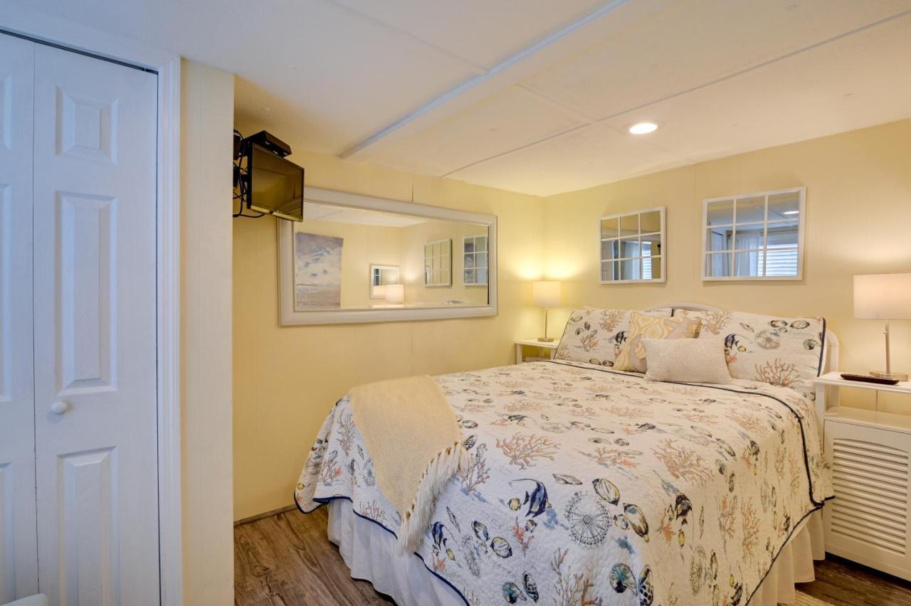 Surfside Beach Home With Pool Access Walk To Beach! Миртъл Бийч Екстериор снимка